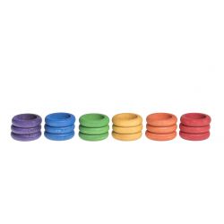 Set van 18 gekleurde houten ringen, Grapat 15-115