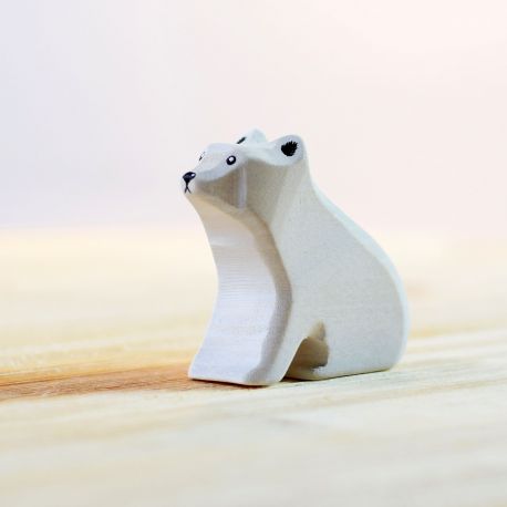 Houten ijsbeer klein zittend, Bumbu toys 2045