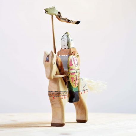 Houten dacische ridder met paard, Bumbu toys 1555
